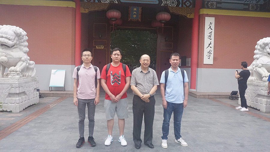 如何走出人生的框，姜老師在交通大學(xué)，為大家揭曉